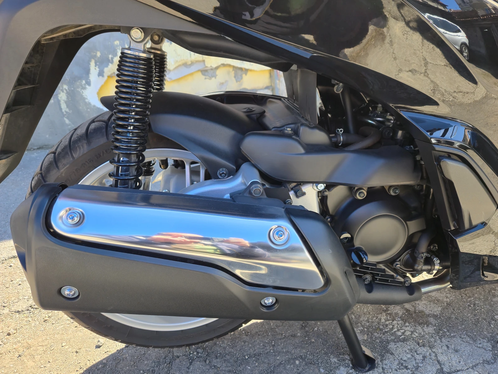 Honda Sh 300i ABS Traction Control - изображение 10