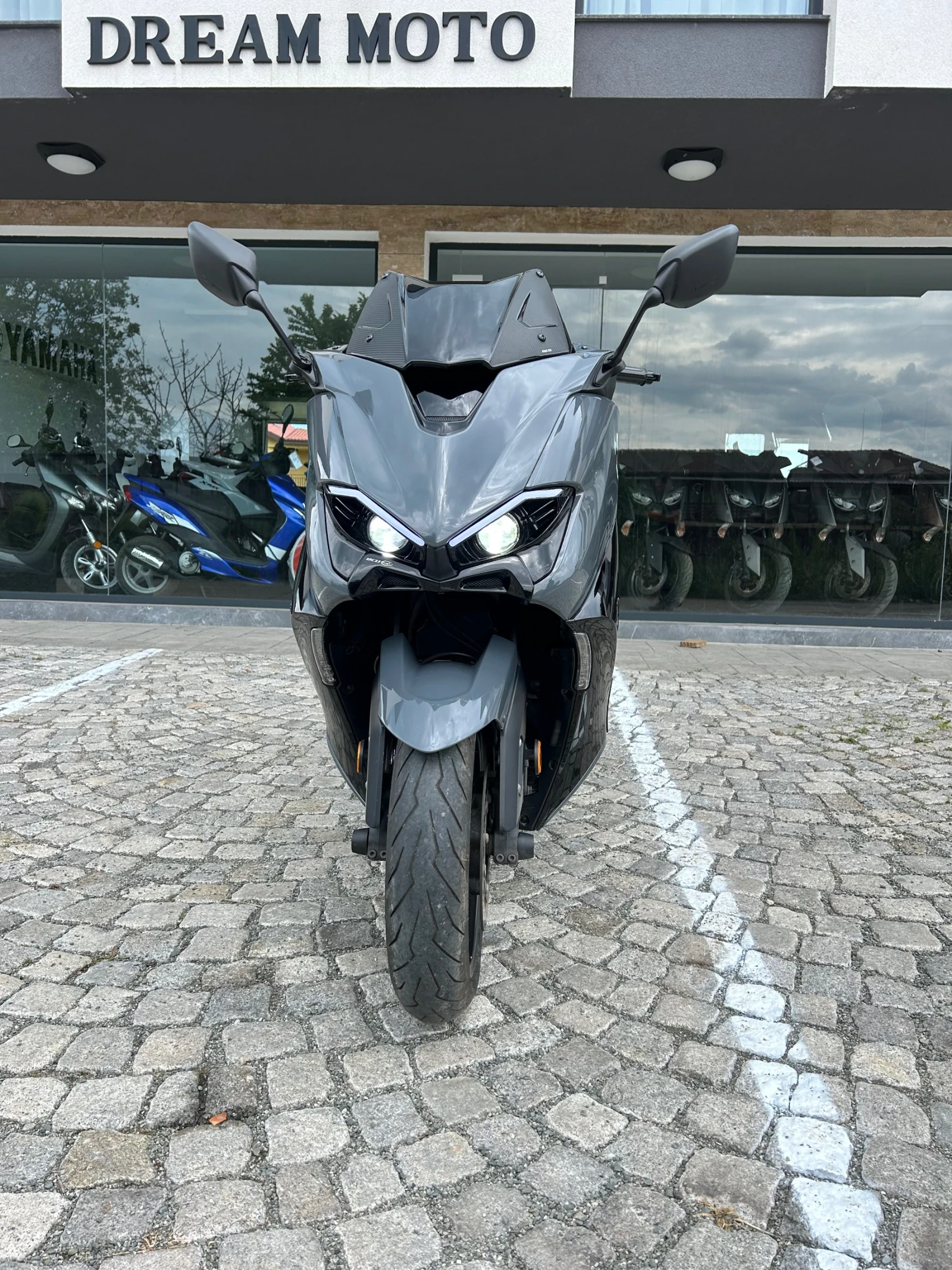 Yamaha T-max TechMax-560 Лизинг, снимка 3 - Мотоциклети и мототехника - 54622102