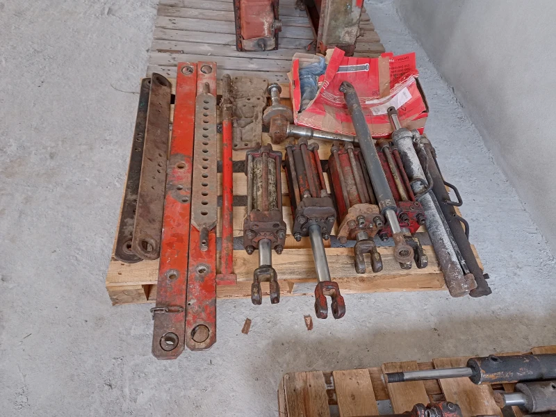 Трактор ЮМЗ, снимка 10 - Селскостопанска техника - 52458530