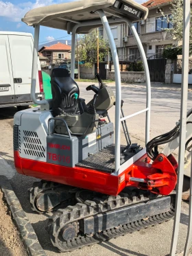      Takeuchi TB 016 