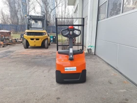 Електрокар Toyota LWI160 Li-ION-212 м.ч. , снимка 4