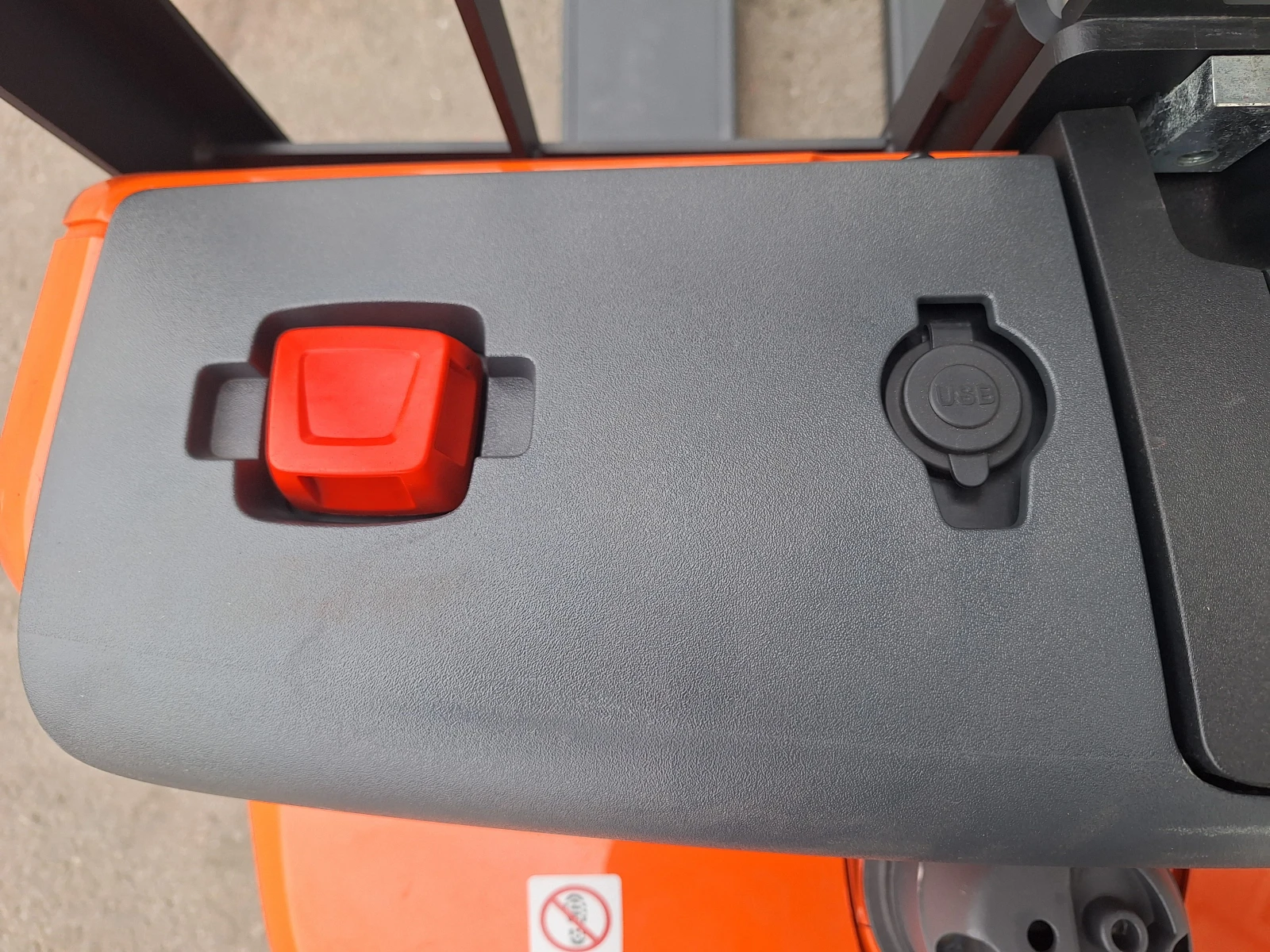 ���������� Toyota LWI160 Li-ION-212 �.�.  | Mobile.bg � ����������� 6