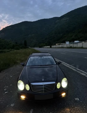 Mercedes-Benz E 320, снимка 2