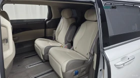 Kia Carnival SIGNATURE* 7МЕСТЕН* ДИСТРОНИК* МАСАЖИ* ОБДУХ* 360*, снимка 10
