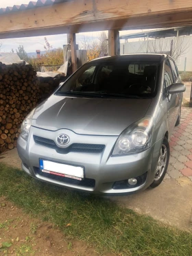  Toyota Corolla verso