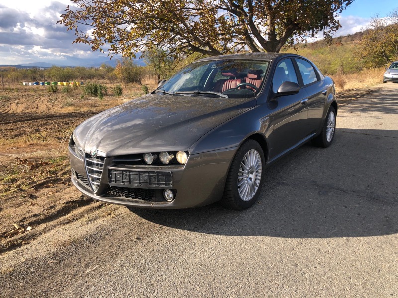 Alfa Romeo 159 2.4JTDM 207000km.100%, снимка 8 - Автомобили и джипове - 42993196