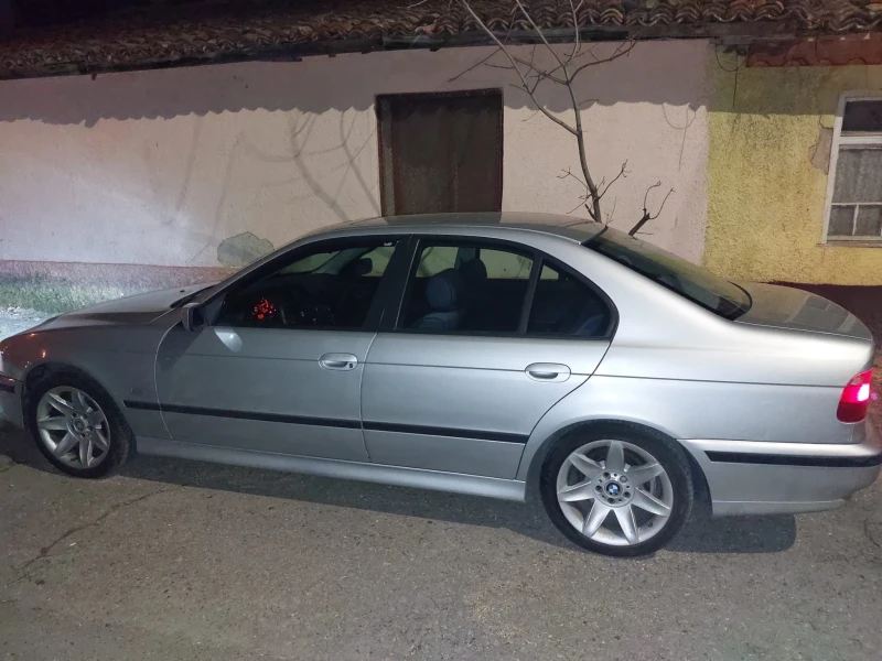 BMW 530 D, снимка 13 - Автомобили и джипове - 47578087