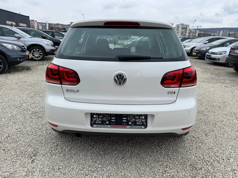 VW Golf 1.6TDI HIGHLINE, снимка 8 - Автомобили и джипове - 48979335