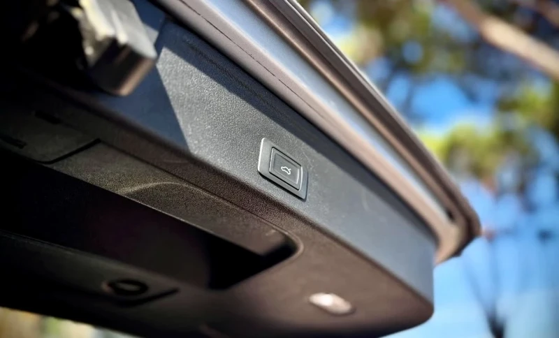 Audi A4 Allroad 3.0 Quattro, снимка 15 - Автомобили и джипове - 52460258