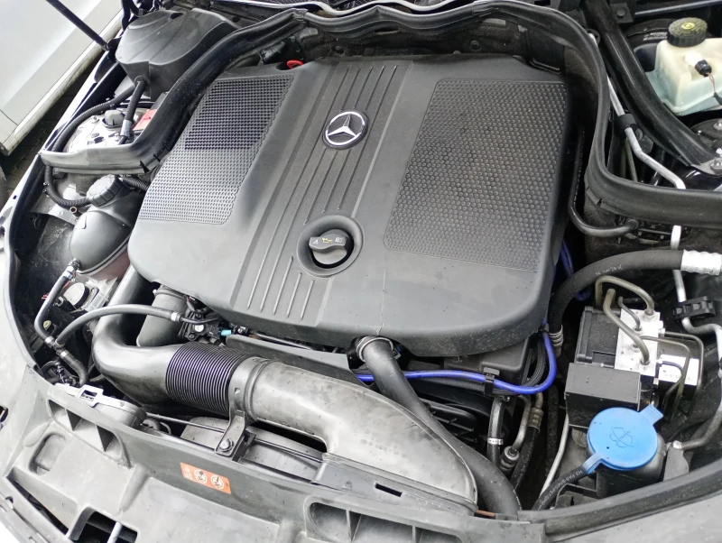 Mercedes-Benz C 220 CDI Автоматик , снимка 12 - Автомобили и джипове - 52503722