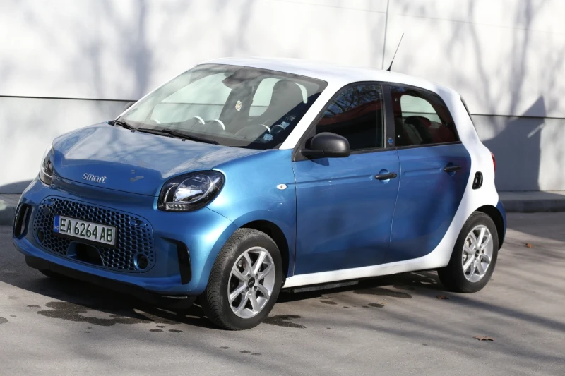 Smart Forfour, снимка 2 - Автомобили и джипове - 52633234