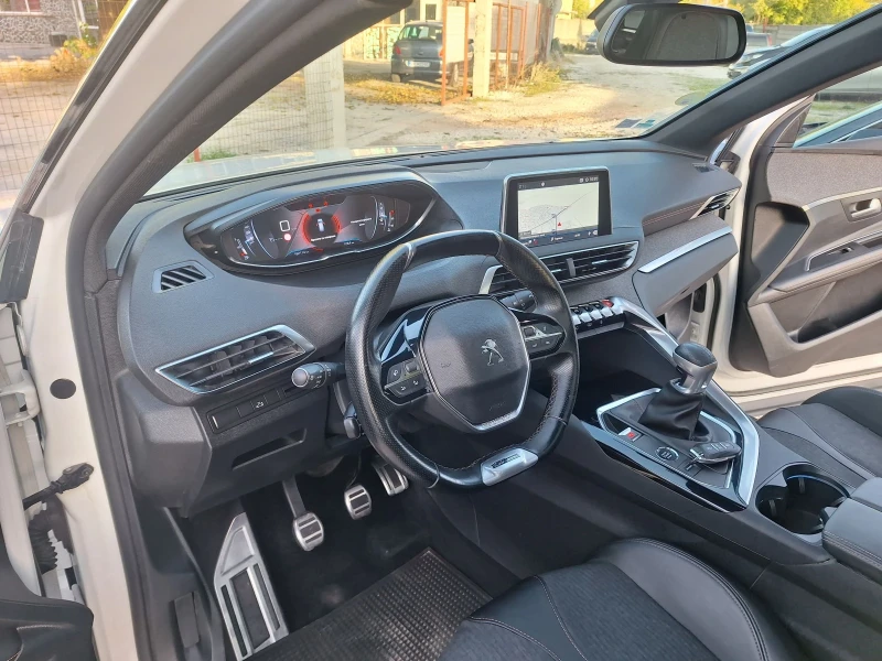 Peugeot 3008 1.5d* GT LINE/НАВИ/КАМЕРА/ПАНОРАМА/ЛЕД/КЕЙЛЕС* , снимка 11 - Автомобили и джипове - 52654273