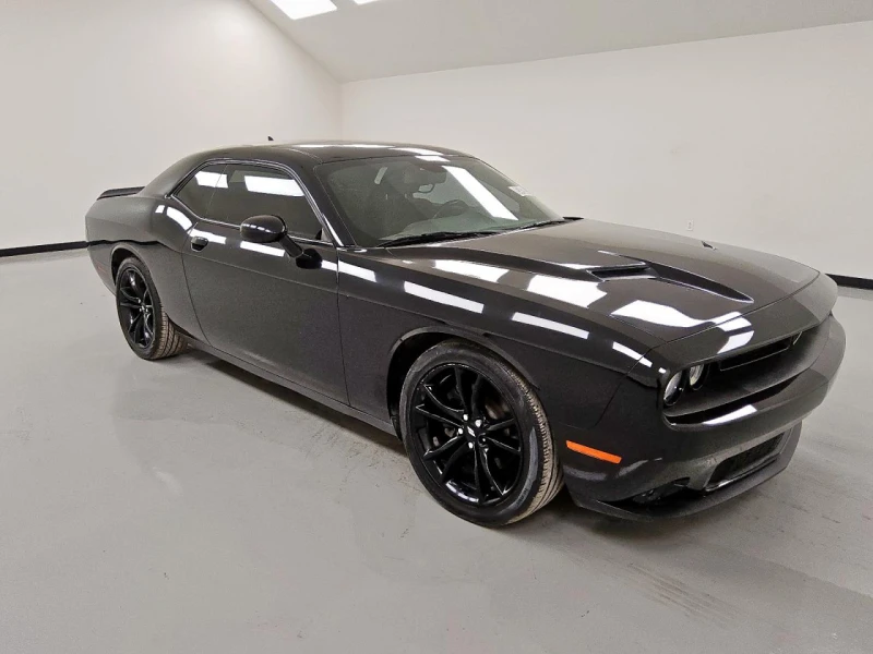 Dodge Challenger SXT* V6* KEYLESS* , снимка 4 - Автомобили и джипове - 52741029