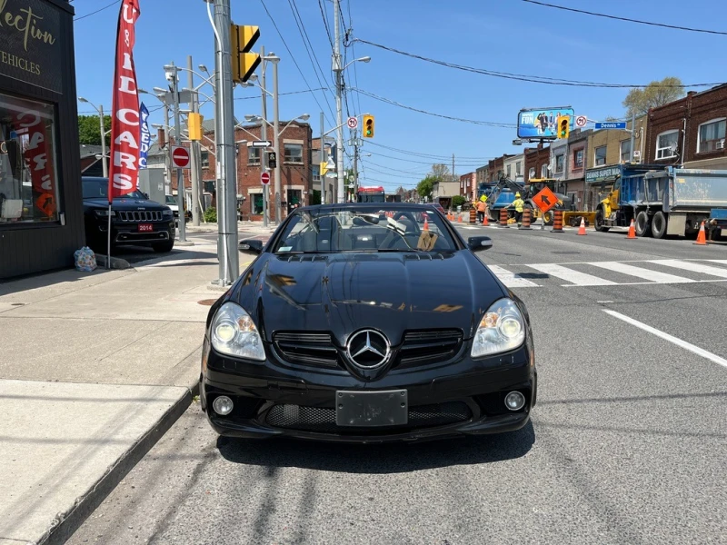 Mercedes-Benz SLK 55 AMG * * CARFAX * * АВТО КРЕДИТ * * , снимка 4 - Автомобили и джипове - 52869711