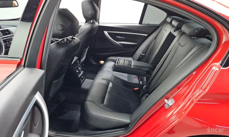 BMW 330, снимка 11 - Автомобили и джипове - 53288017