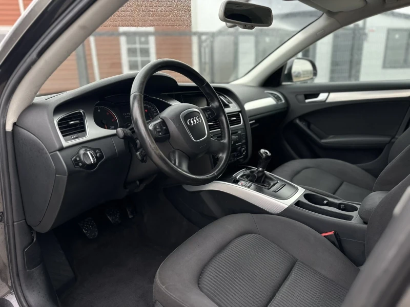 Audi A4, снимка 6 - Автомобили и джипове - 53420703