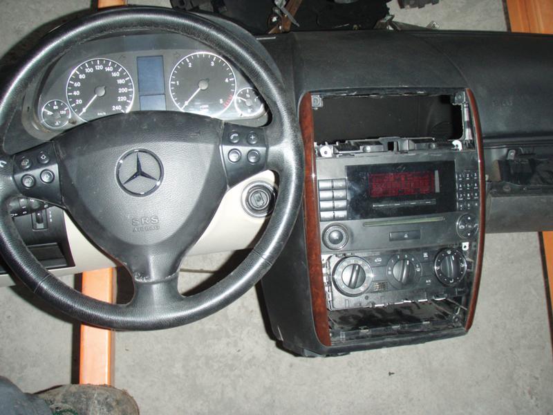 Mercedes-Benz B 200 дизел/180 бензин, снимка 3 - Автомобили и джипове - 8395627