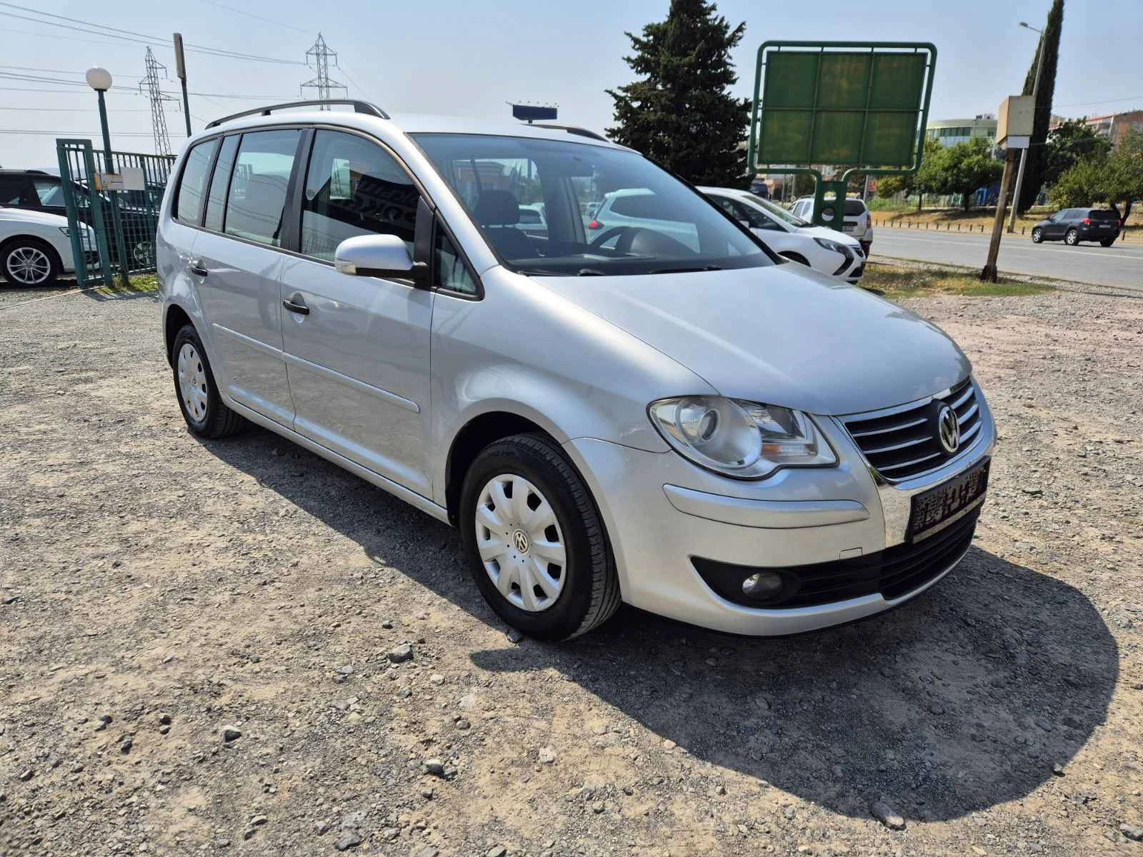 VW Touran 2.0i EcoFuel 6+ 1 - изображение 7