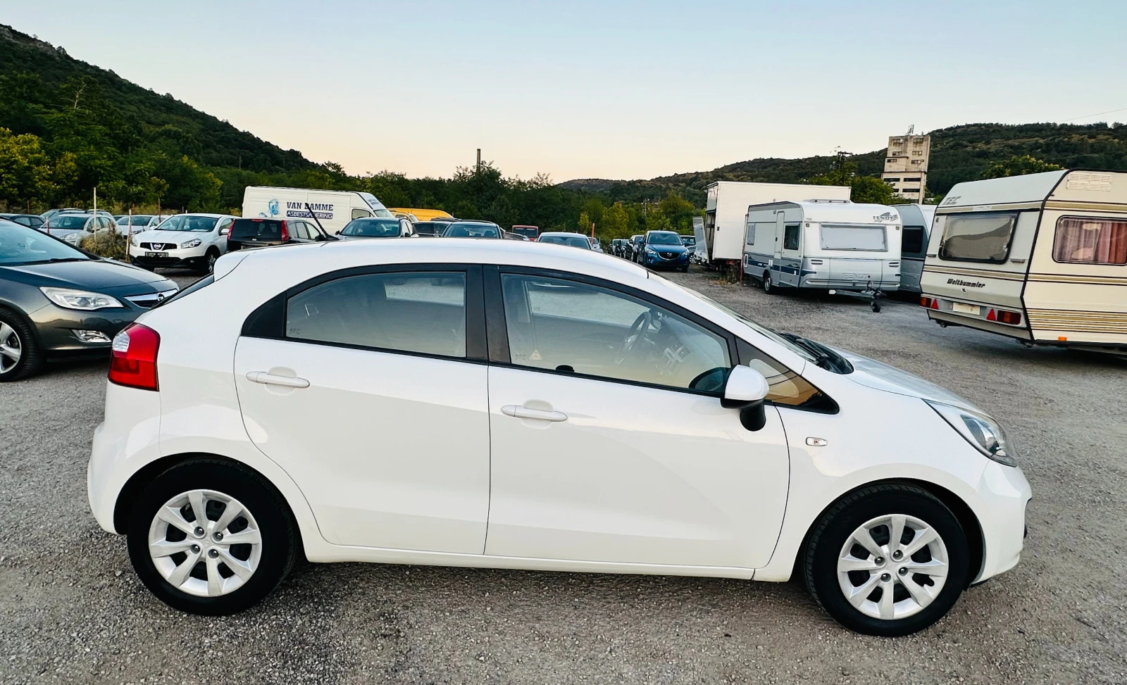 Kia Rio 1.2i с АГУ УНИКАТ - изображение 2