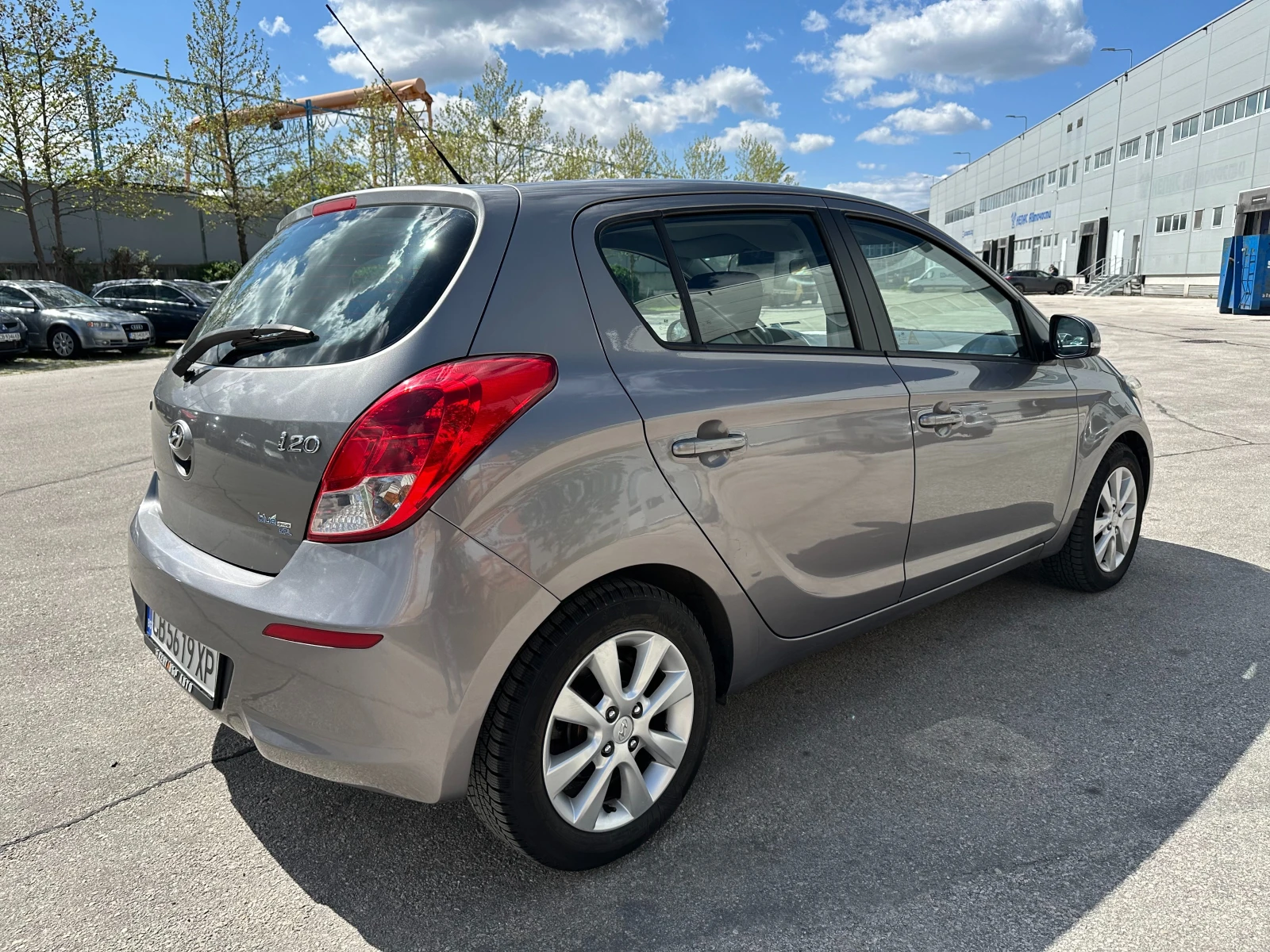 Hyundai I20 1.3i 84 к.с. Газ/бензин - изображение 4