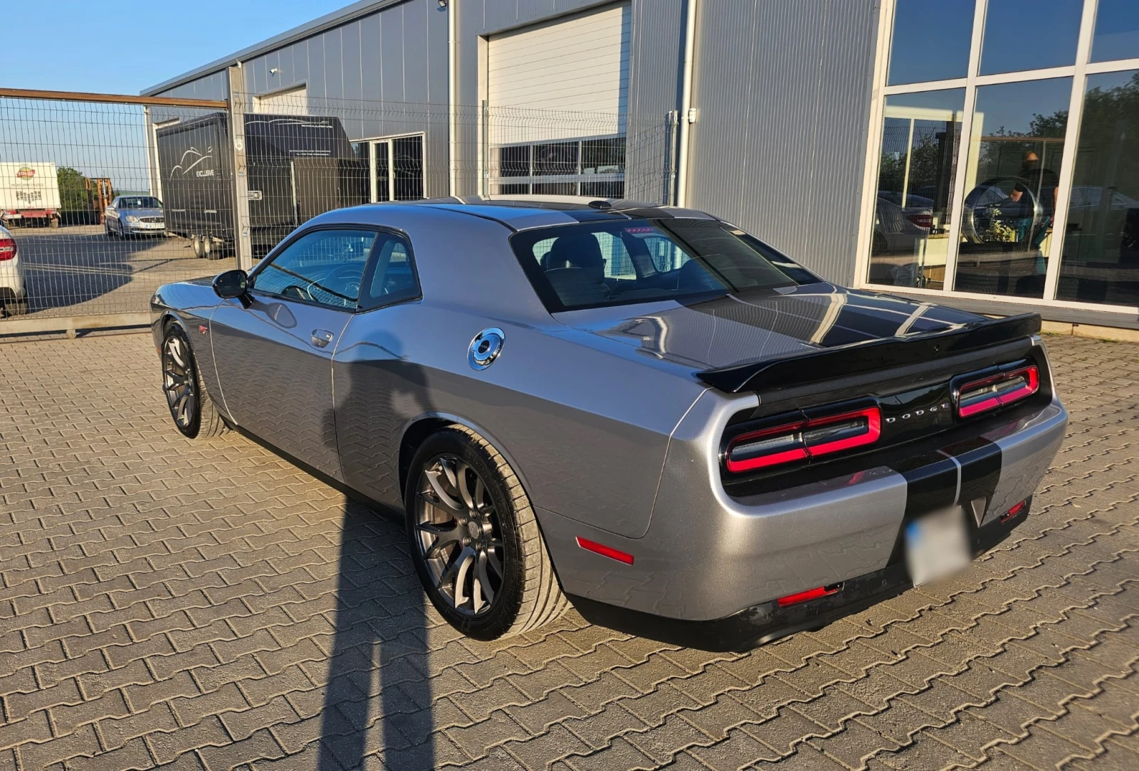 Dodge Challenger SRT - изображение 5