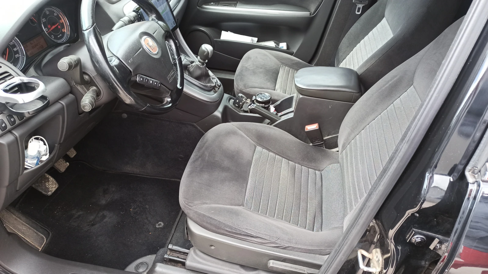 Fiat Croma 1.9mjet 8v 120к 6 скорости  - изображение 8
