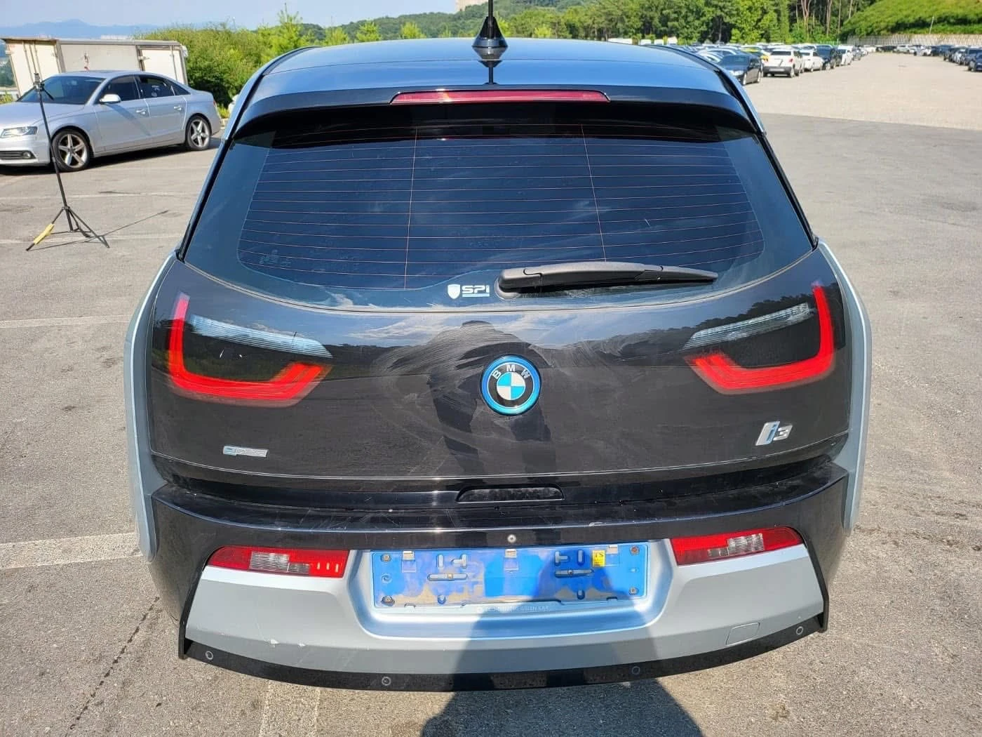 BMW i3 60Ah/20kWh -_- 125 kW - изображение 2