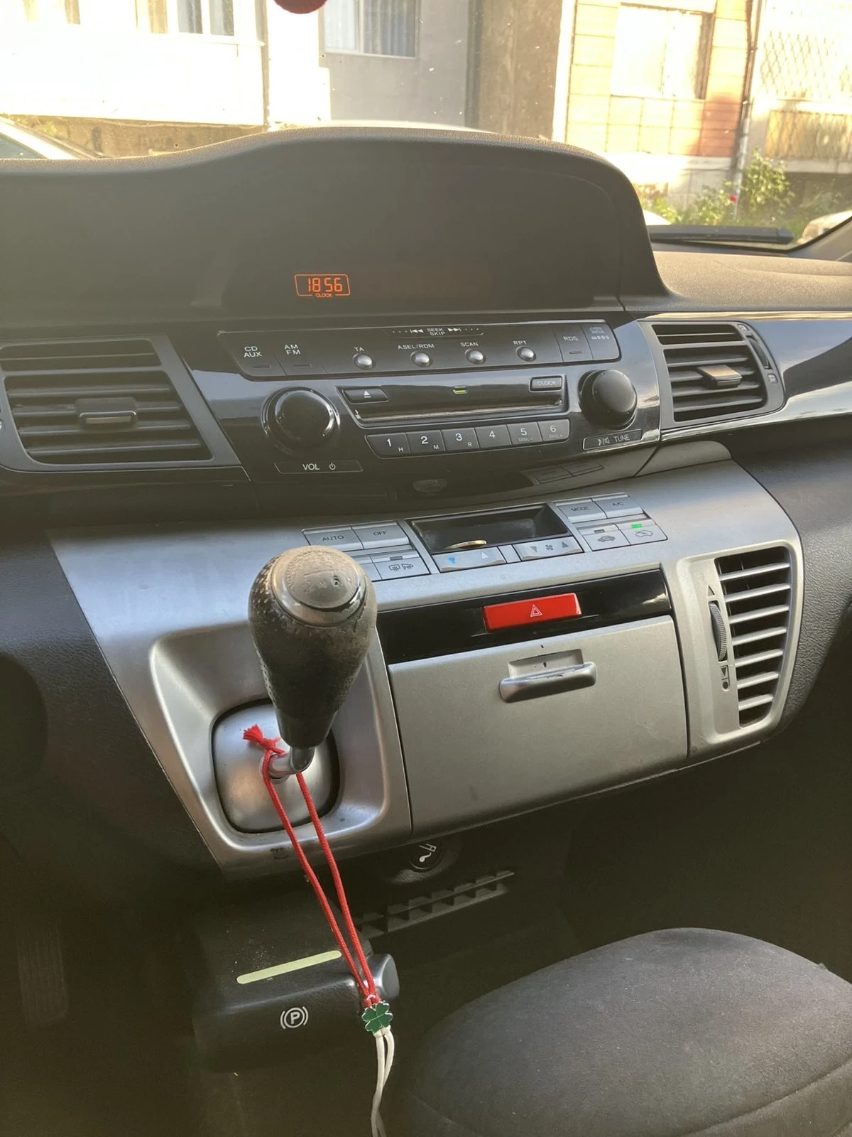 Honda Fr-v  - изображение 8