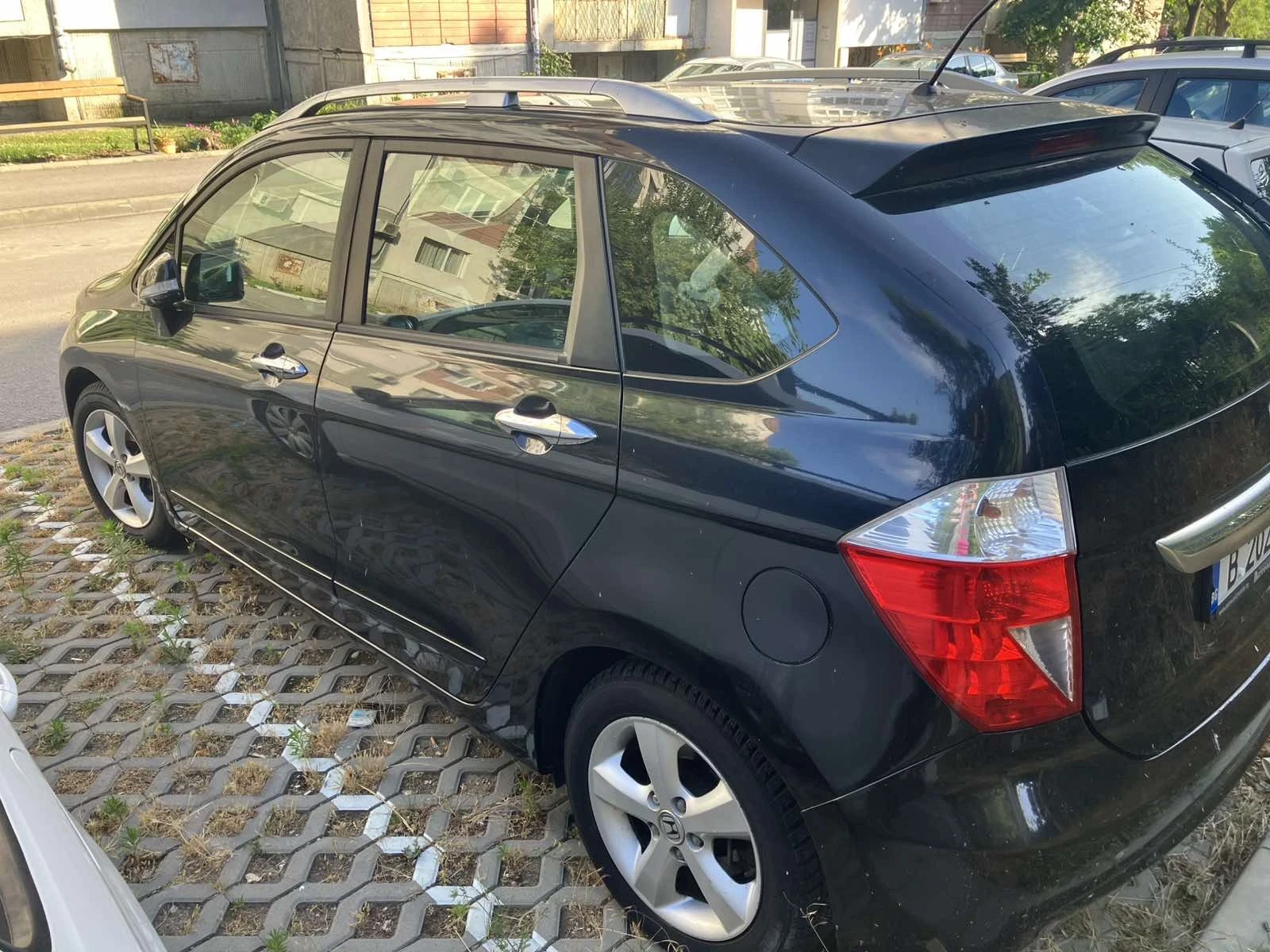 Honda Fr-v  - изображение 2