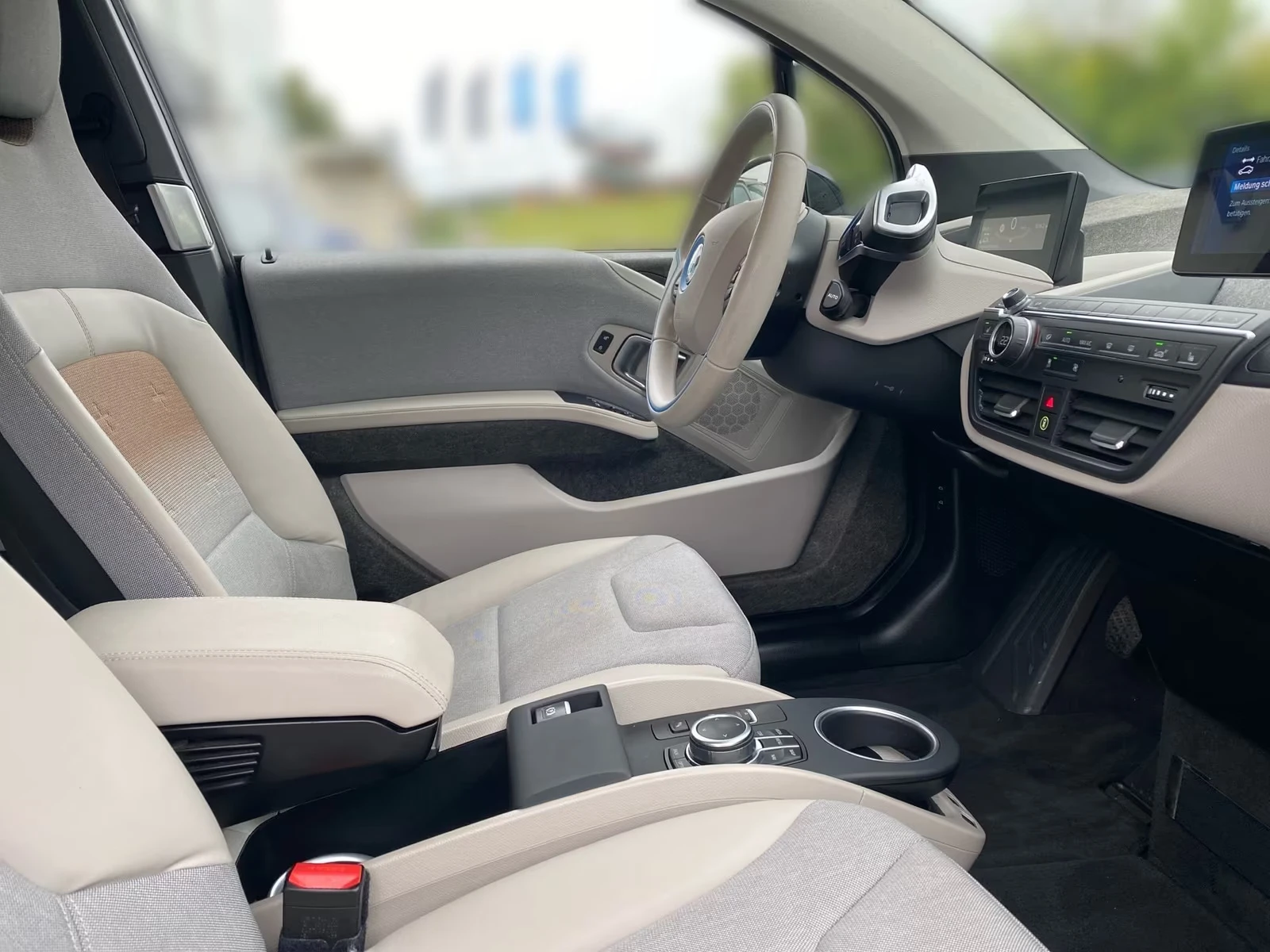 BMW i3 120Ah Navi Prof/Camera/LED/Термопомпа + СЕРТИФИКАТ - изображение 5