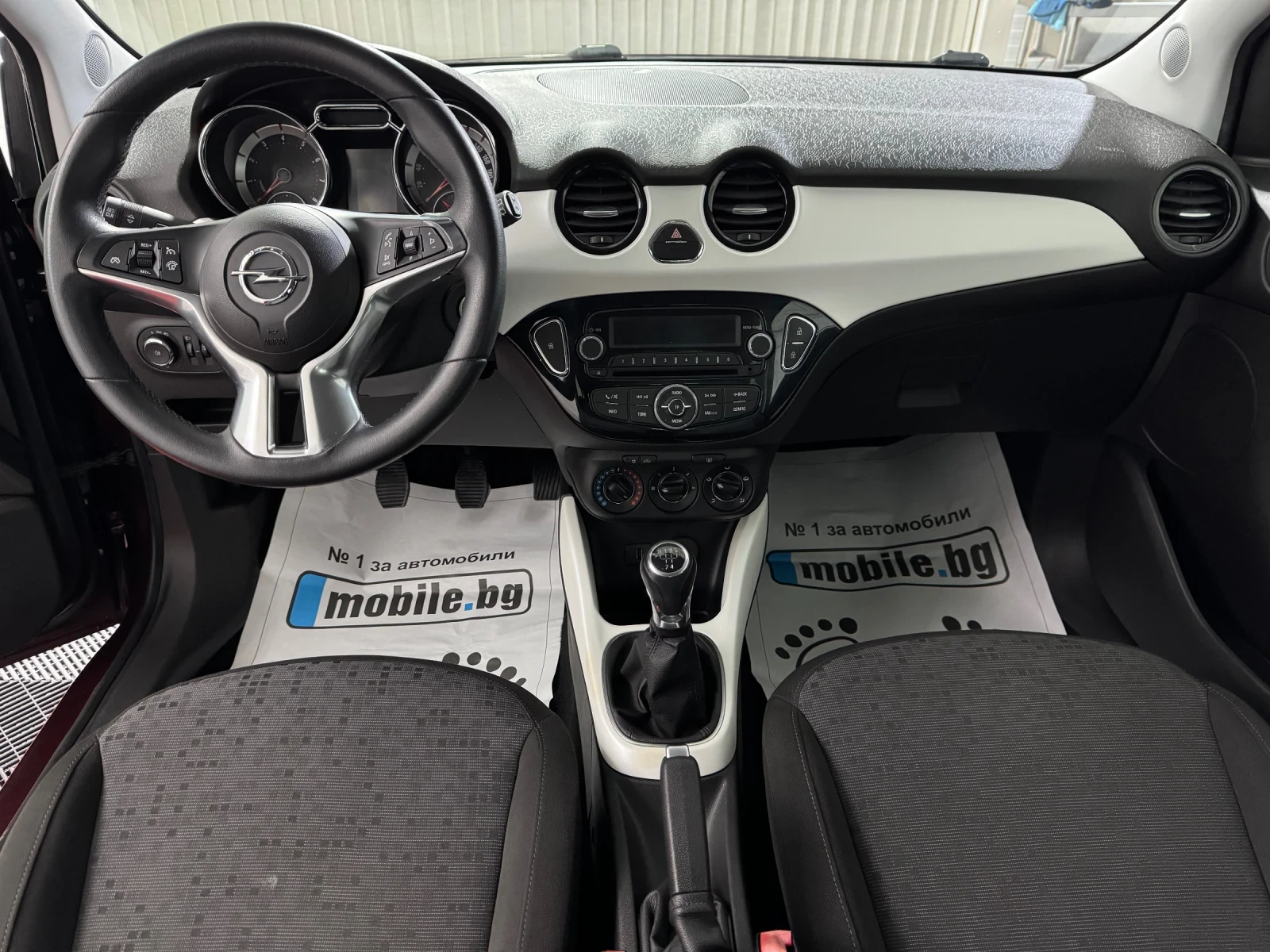 Opel Adam 1.2 i WHITE-BLACK LINK / 114.000 km! | Mobile.bg � ����������� 9