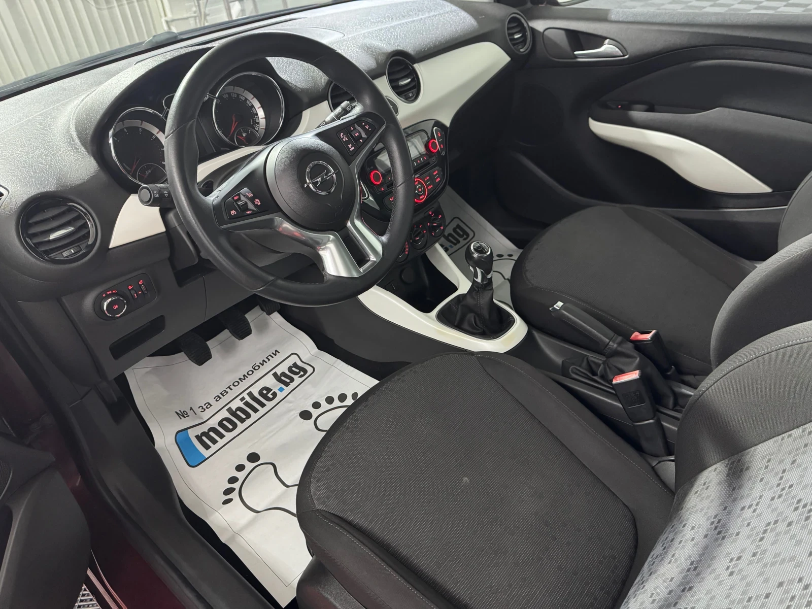 Opel Adam 1.2 i WHITE-BLACK LINK / 114.000 km! | Mobile.bg � ����������� 8