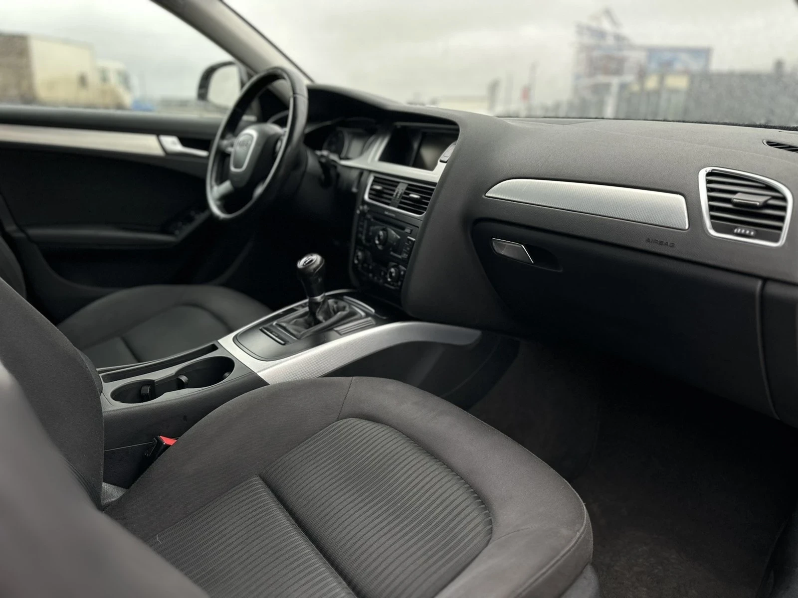 Audi A4  - изображение 7