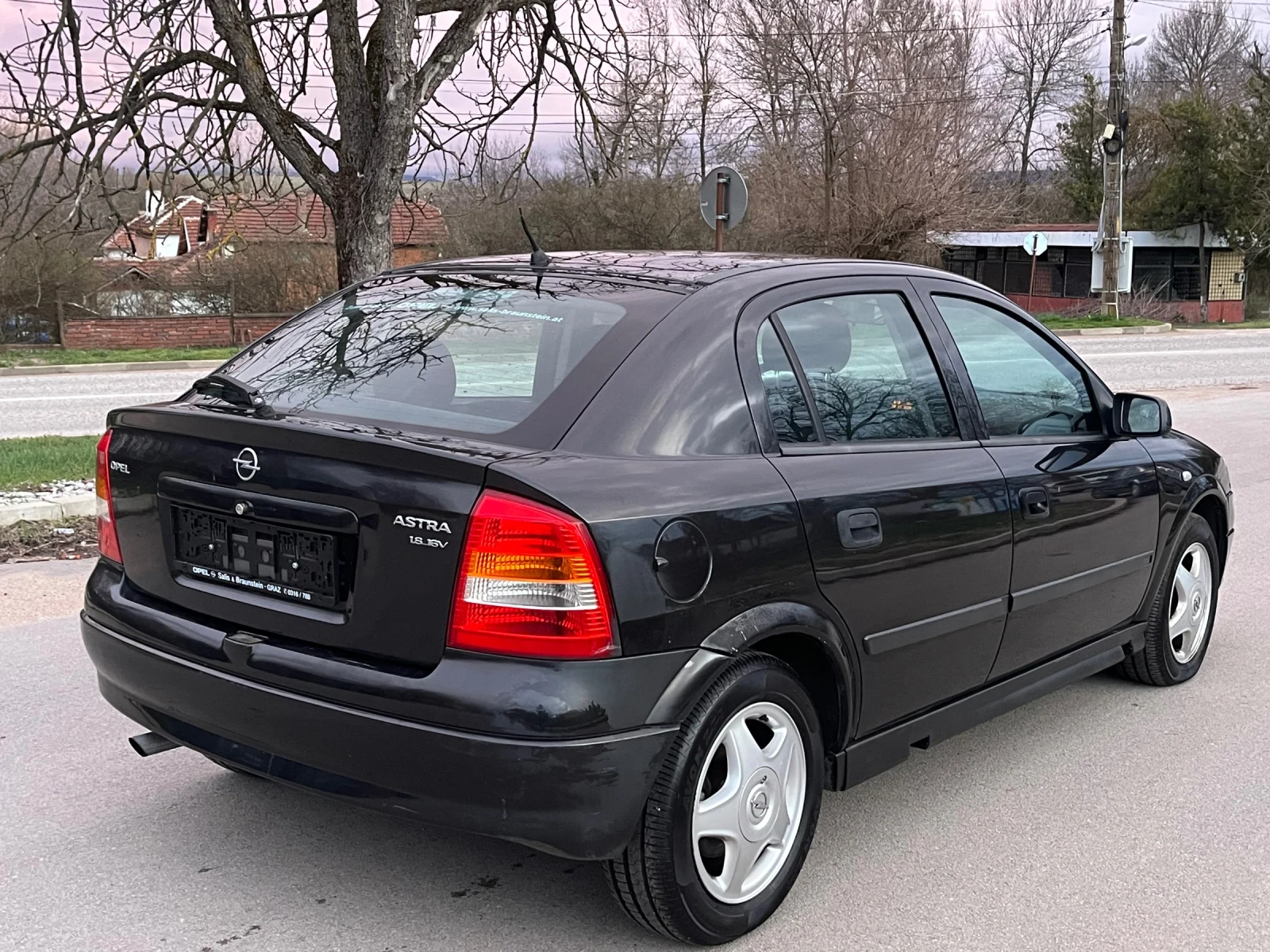 Opel Astra 1.8, снимка 4 - Автомобили и джипове - 54023461