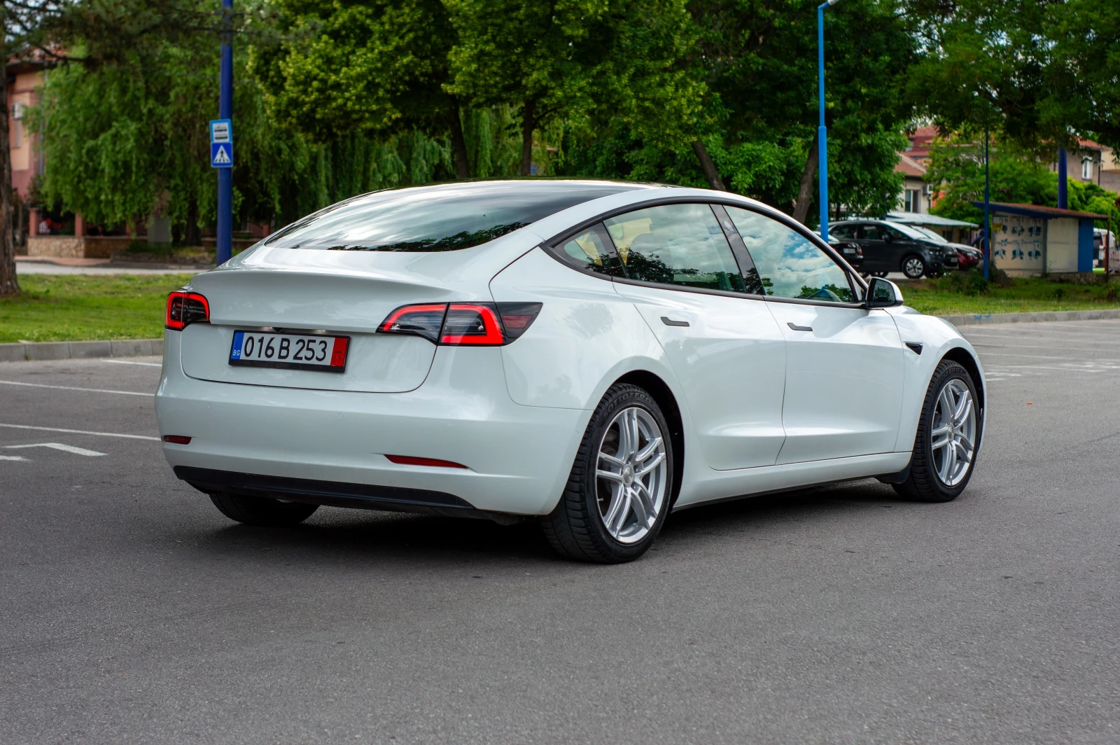 Tesla Model 3 Standart Range Plus Термопомпа, снимка 7 - Автомобили и джипове - 54084565