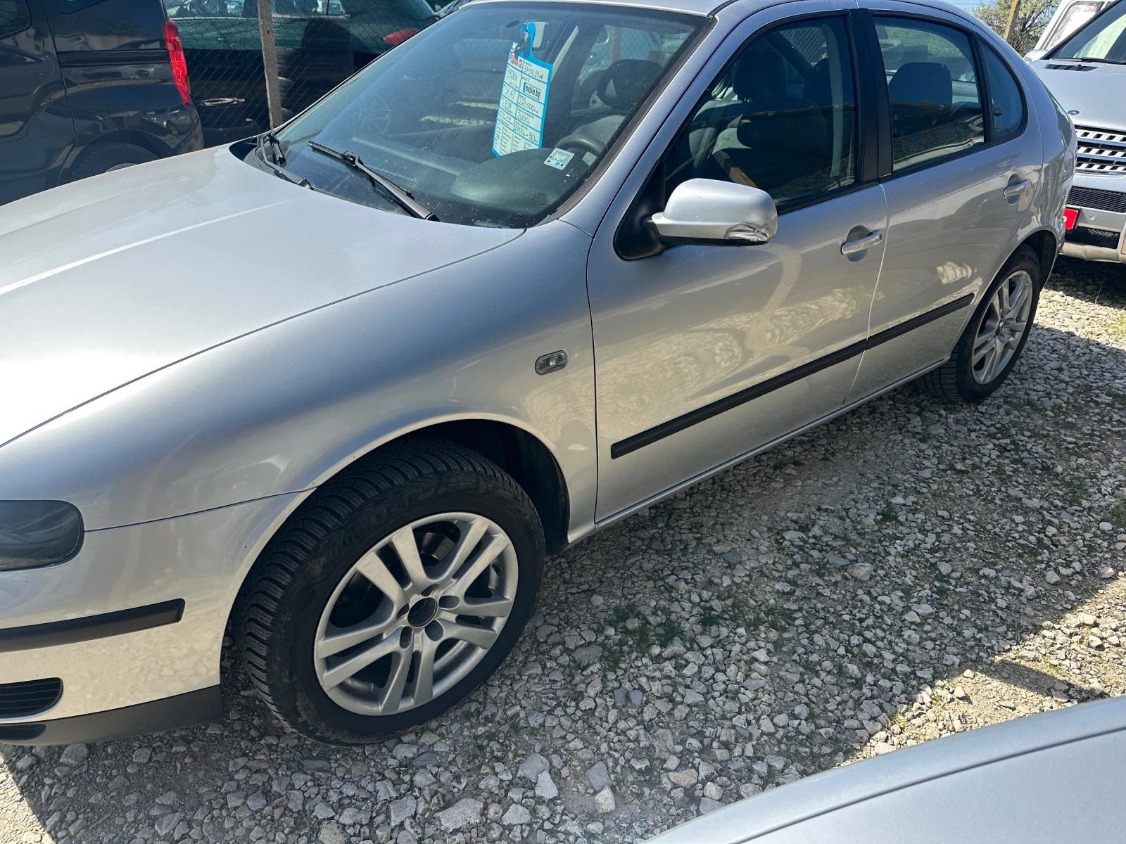 Seat Leon 1.9 TDI-90 k.s., снимка 2 - Автомобили и джипове - 54328414
