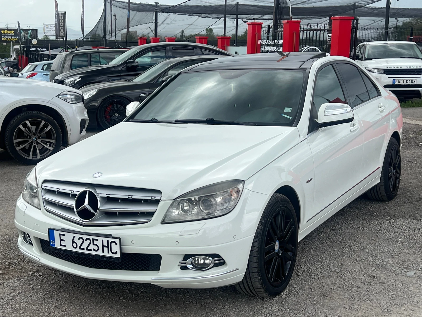 Mercedes-Benz C 220 Собствен лизинг! 100% Одобрение, снимка 4 - Автомобили и джипове - 54597494
