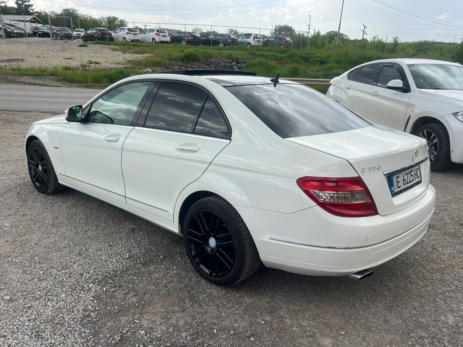 Mercedes-Benz C 220 Собствен лизинг! 100% Одобрение, снимка 8 - Автомобили и джипове - 54597494