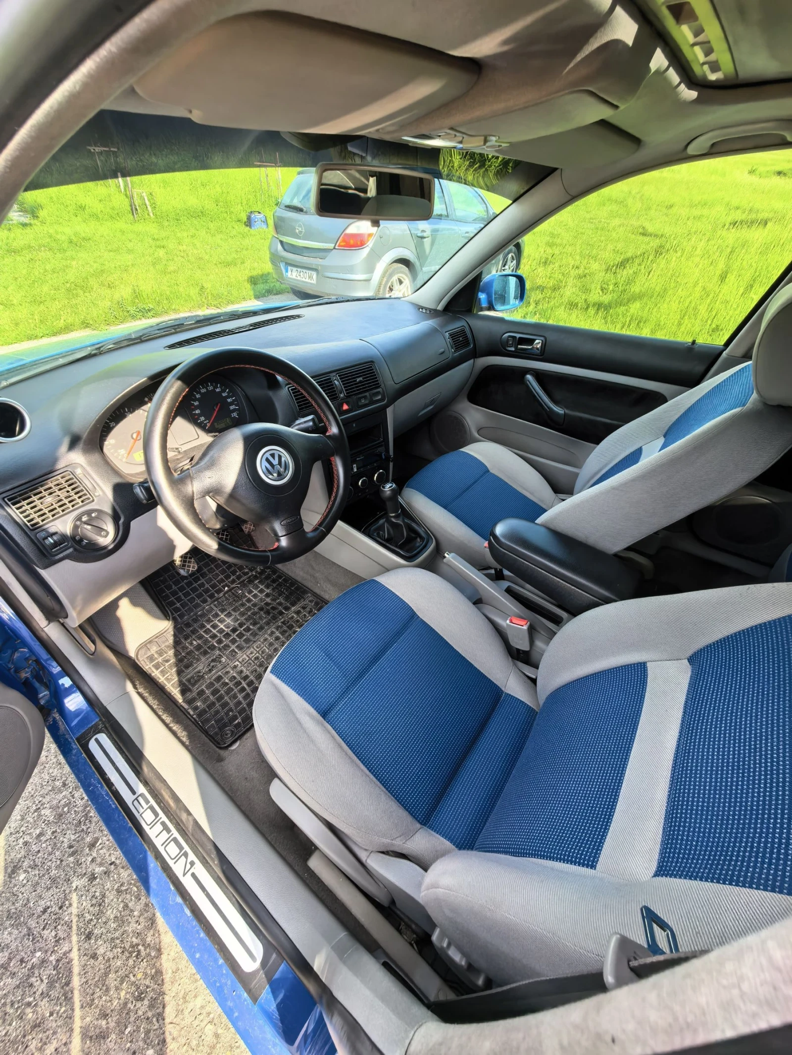VW Golf, снимка 6 - Автомобили и джипове - 54681683