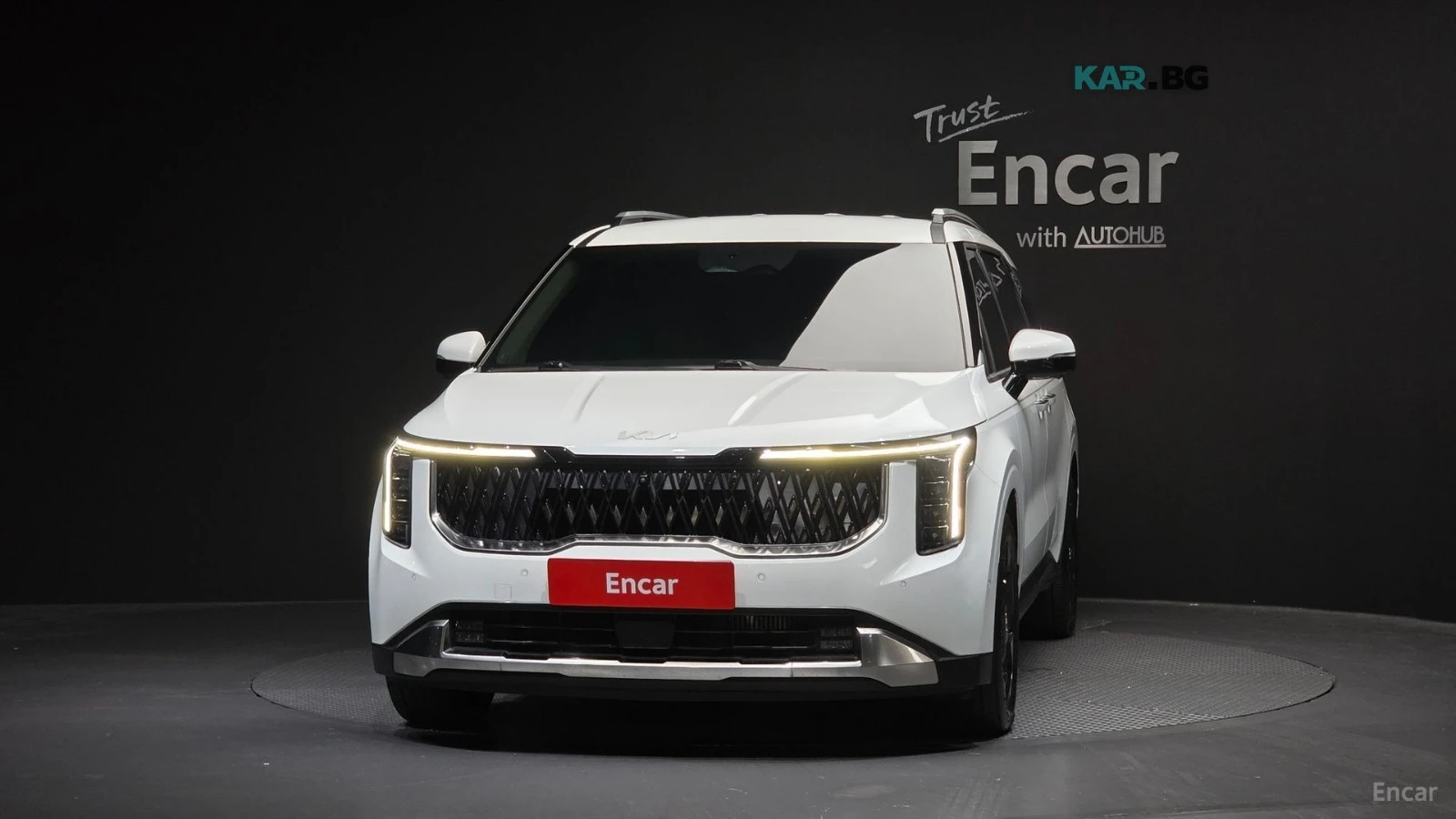 Kia Carnival SIGNATURE* 7МЕСТЕН* ДИСТРОНИК* МАСАЖИ* ОБДУХ* 360*, снимка 2 - Автомобили и джипове - 55824067