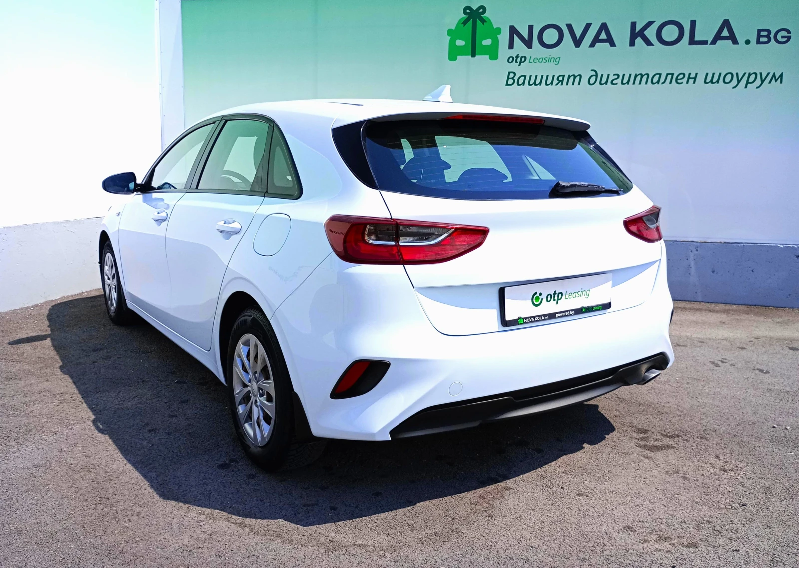 Kia Ceed 1.5 T 160 h.p., снимка 4 - Автомобили и джипове - 55824164