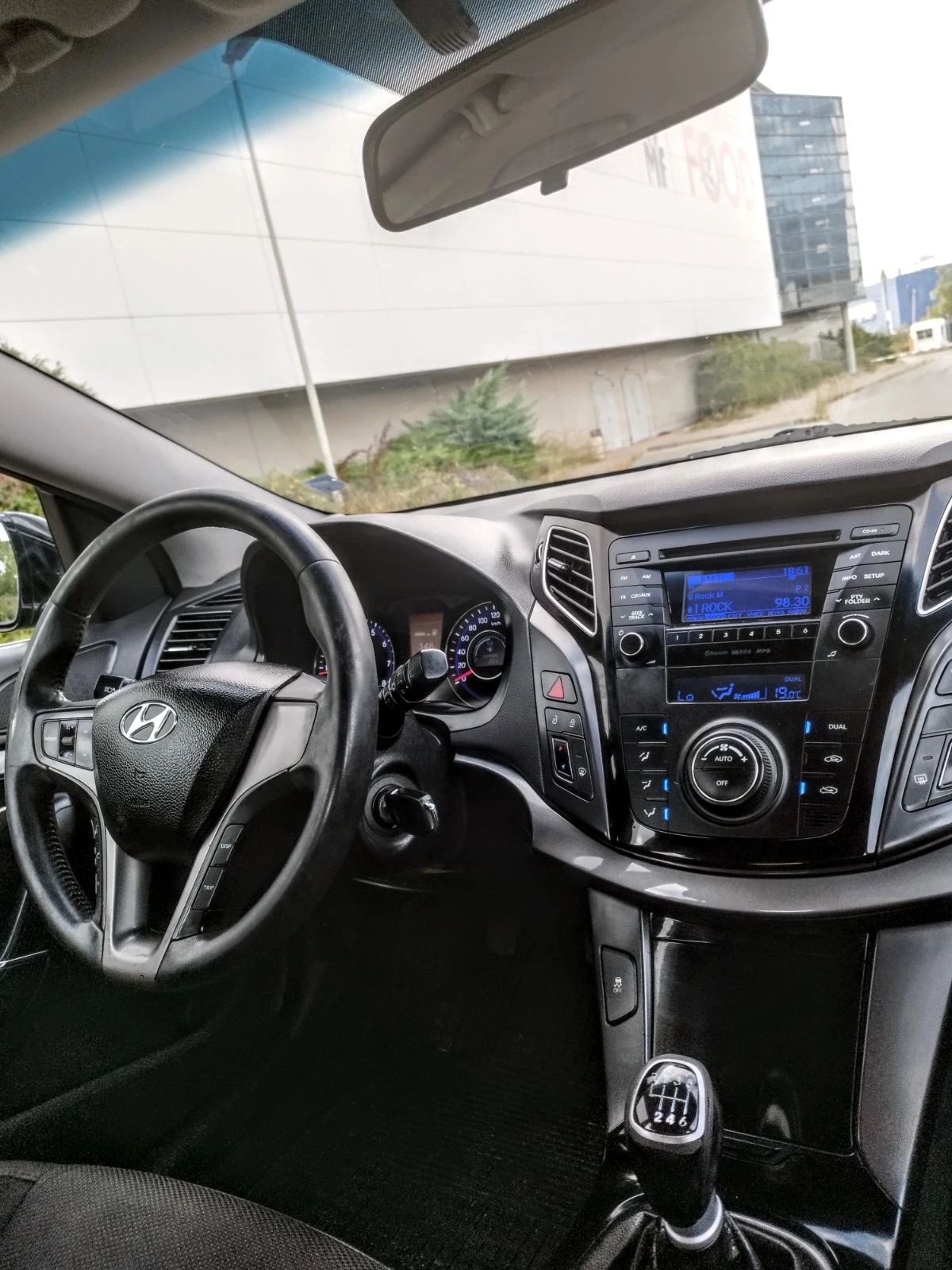 Hyundai I40 1.6GDI | КЛИМАТРОНИК | ОБСЛУЖЕНА | , снимка 8 - Автомобили и джипове - 55838536