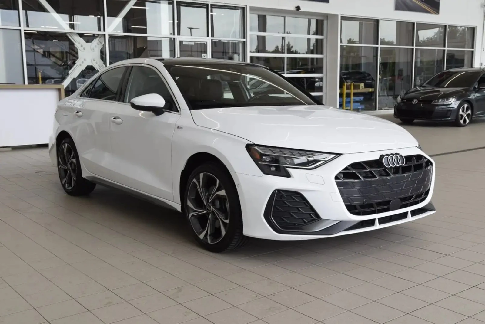 Audi A3 PROGRESSIV S LINE ЦЕНА ДО БЪЛГАРИЯ АВТОКРЕДИТ, снимка 2 - Автомобили и джипове - 55902974