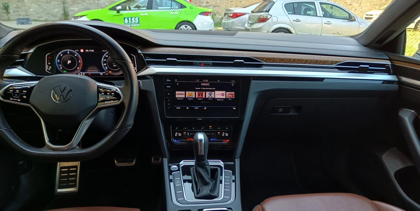 VW Arteon 2.0TDI/IQ Light/SB, снимка 10 - Автомобили и джипове - 55963940