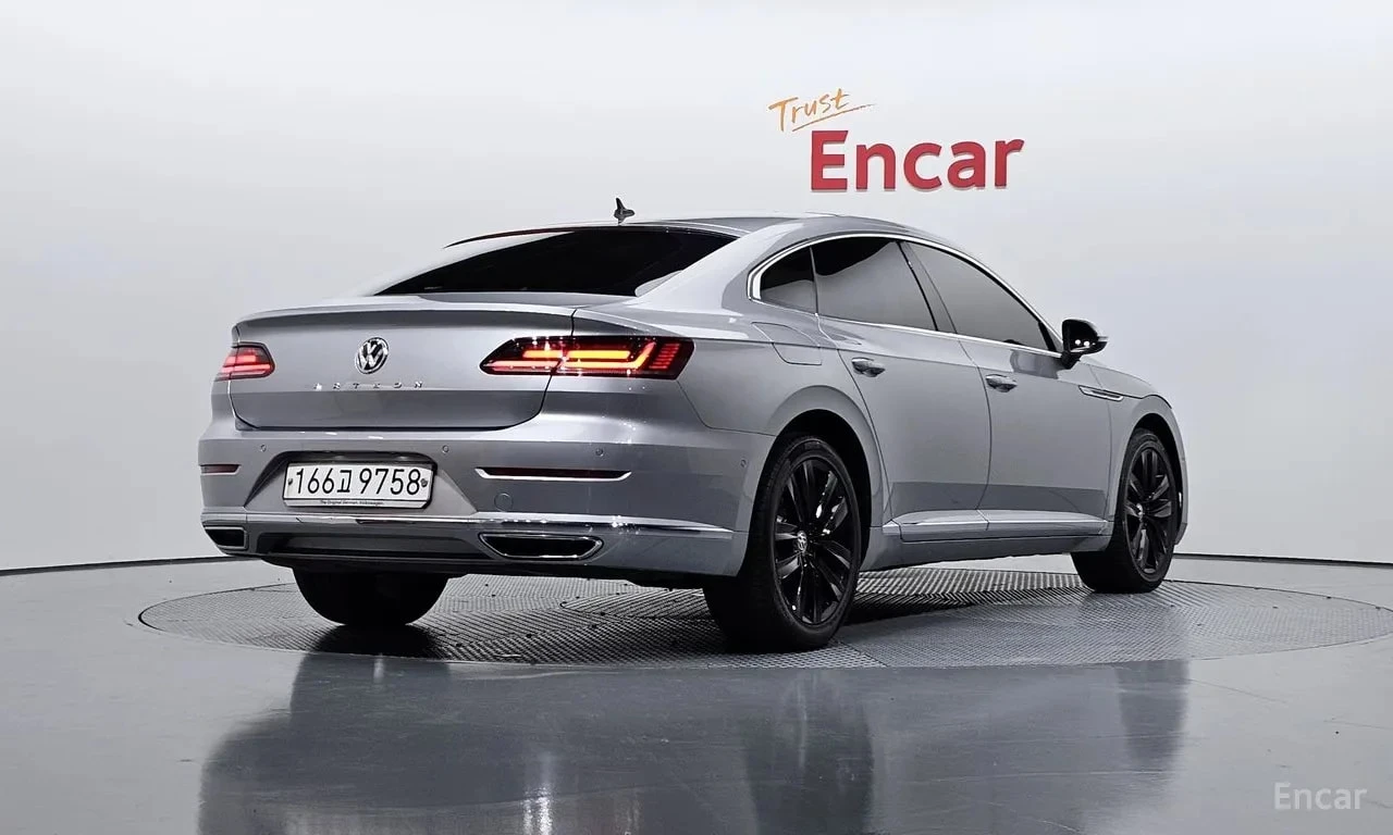 VW Arteon 2.0 TDI Prestige/ПОДГРЕВ/ПАНО/360/, снимка 2 - Автомобили и джипове - 56019299