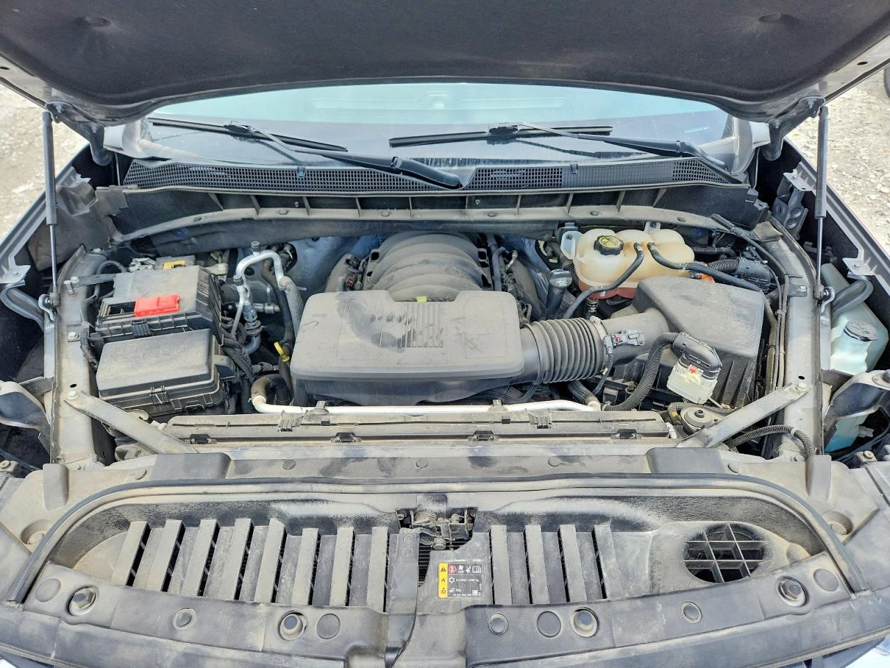 Chevrolet Silverado 5.3l Ltd K1500 Lt, снимка 11 - Автомобили и джипове - 56075391