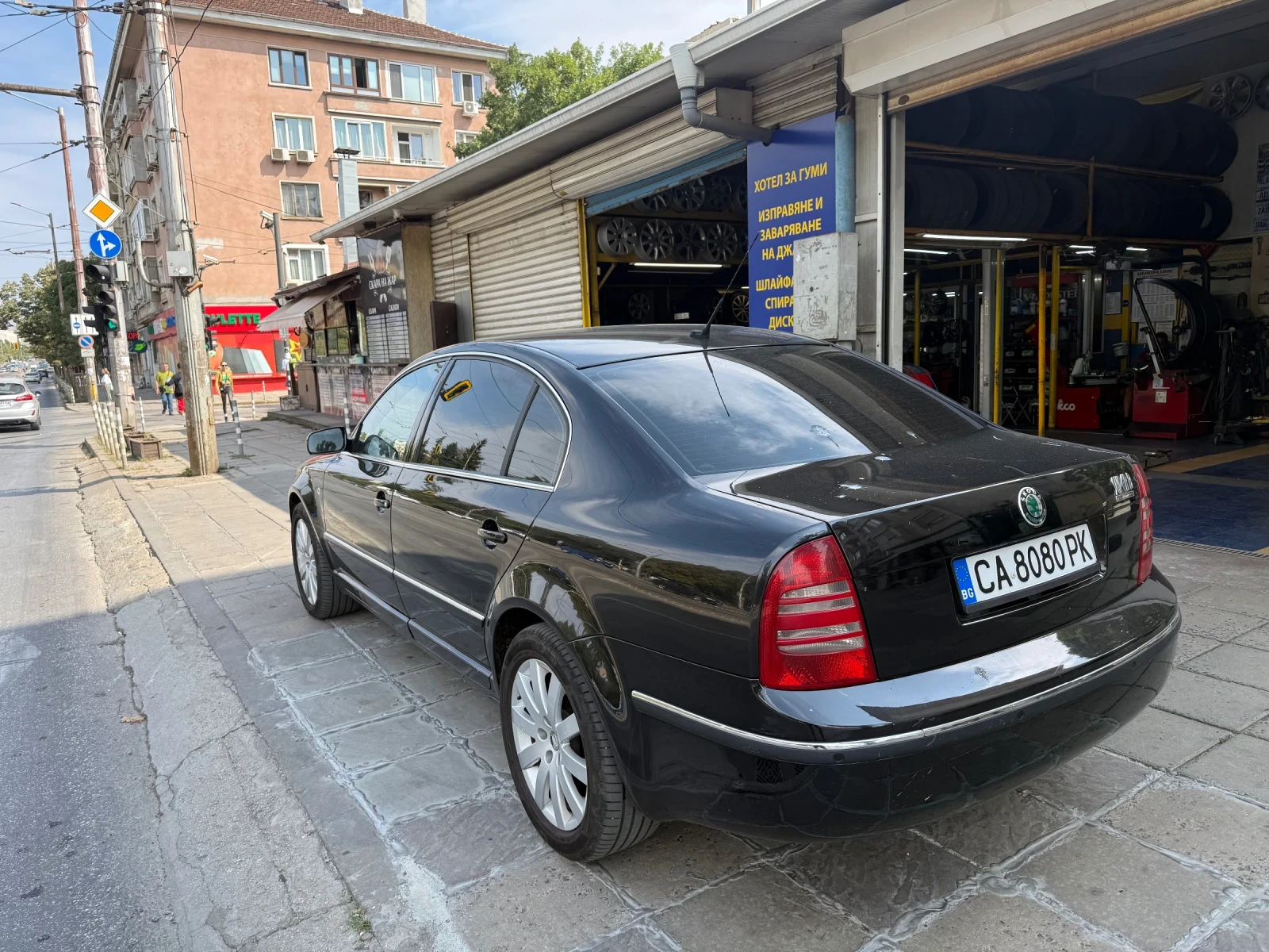 Skoda Superb 2, 5 TDI EDITION , снимка 3 - Автомобили и джипове - 56111519