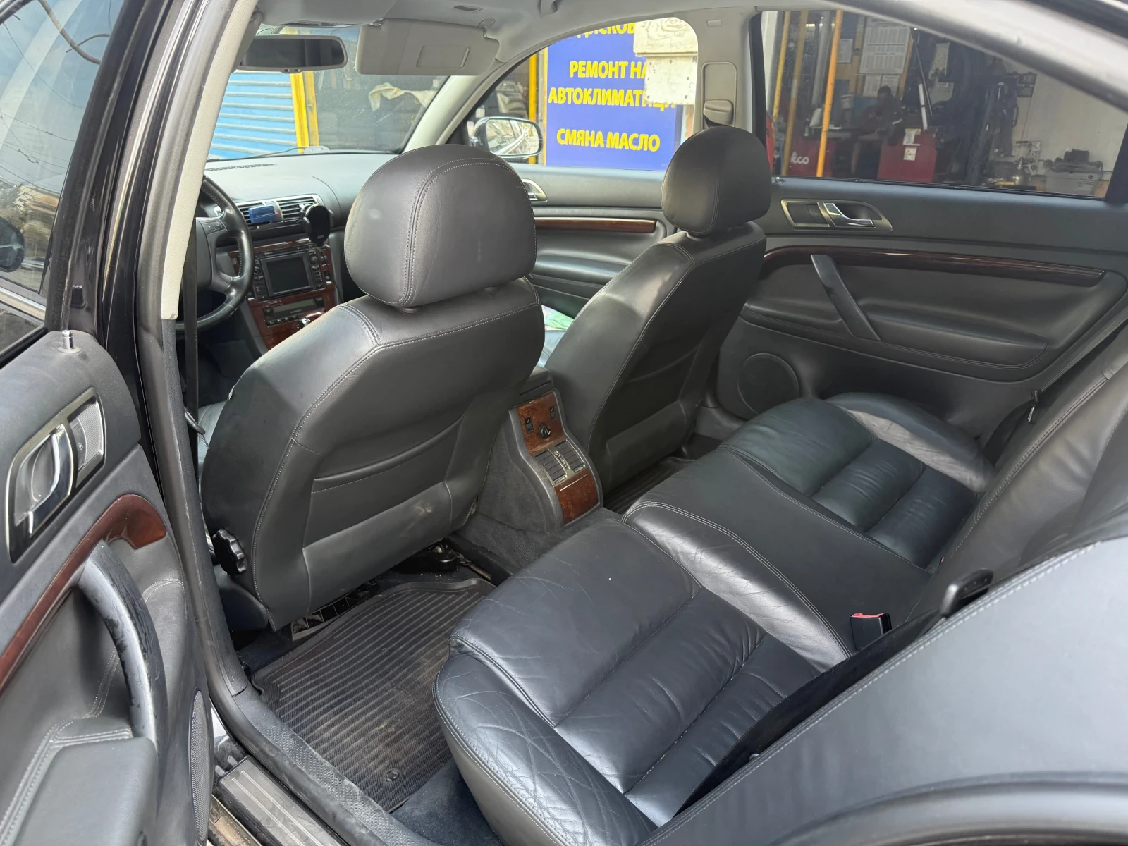 Skoda Superb 2, 5 TDI EDITION , снимка 10 - Автомобили и джипове - 56111519