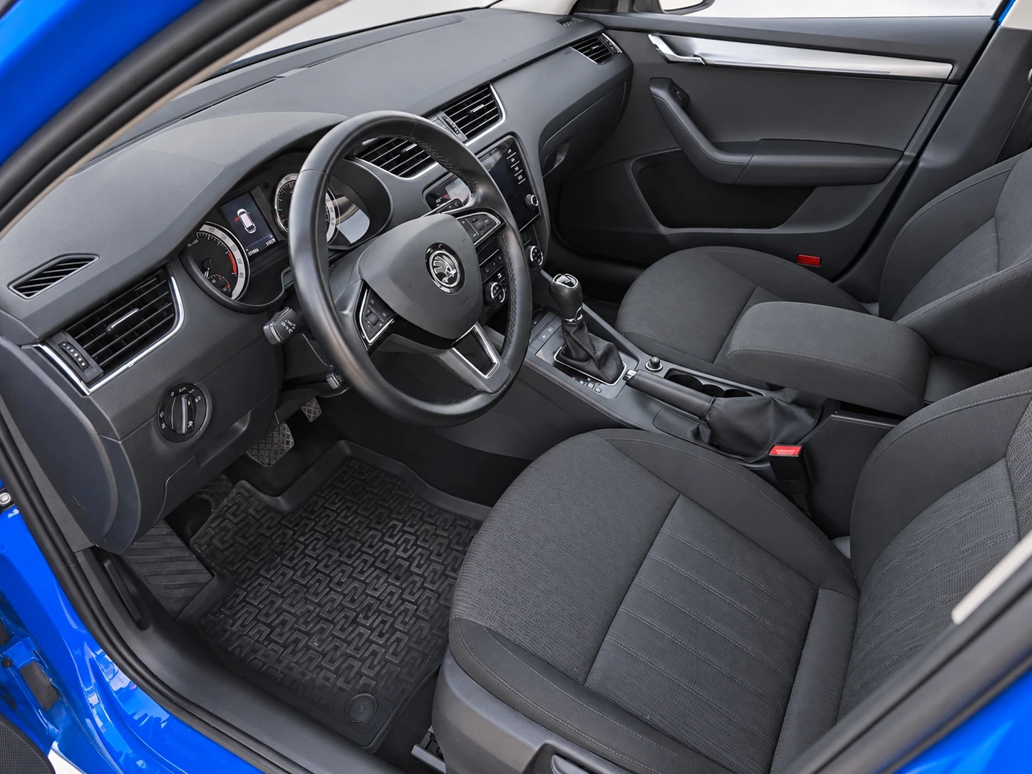 Skoda Octavia 2.0TDI 150kc DSG 2019, снимка 8 - Автомобили и джипове - 56171205