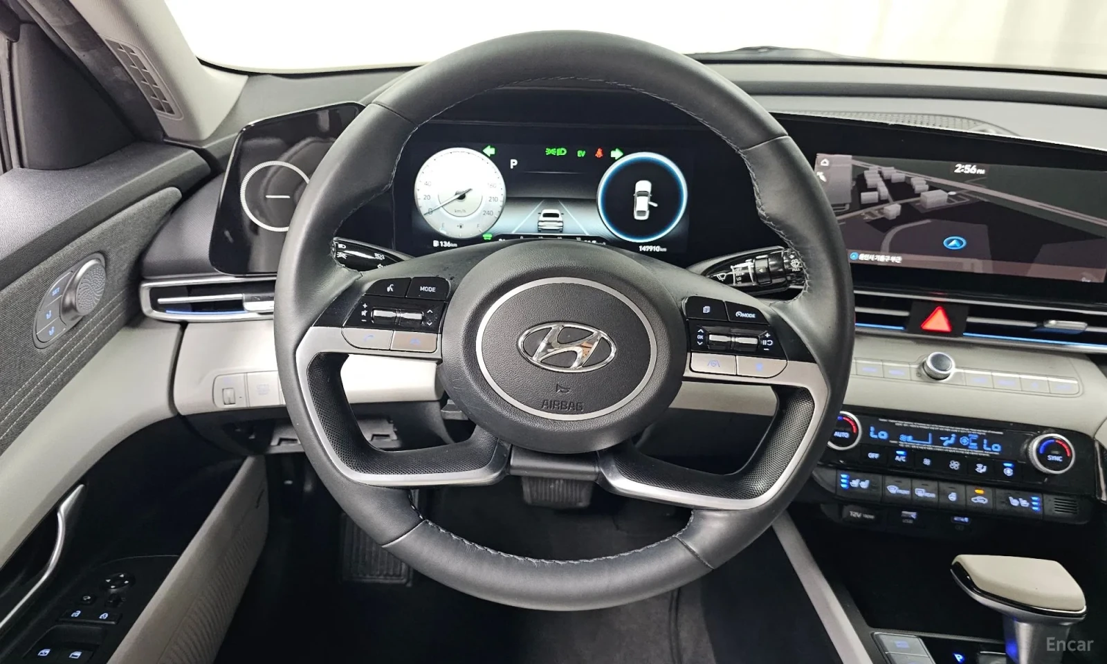 Hyundai Elantra Inspiration\Digitalno tablo\Full extri | Mobile.bg � ����������� 12